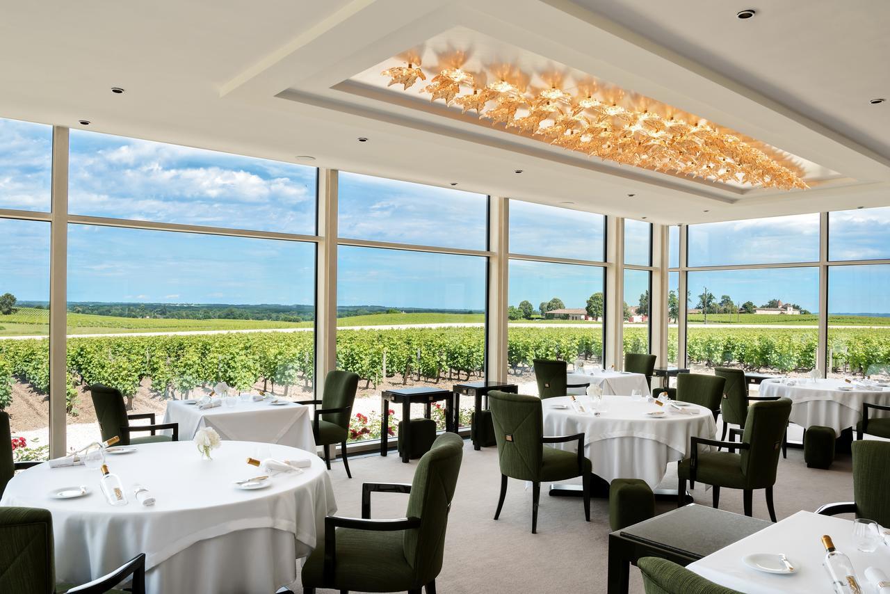 Chateau Lafaurie-Peyraguey Hotel & Restaurant Lalique Bommes Exterior photo